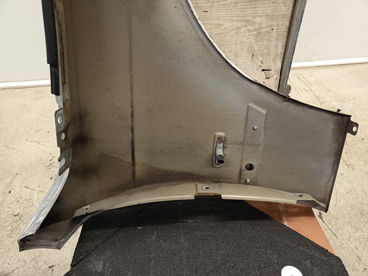 BMW E39 Kombi original Kotfl&uuml;gel links 354 Titansilber Facelift Baujahr 2002