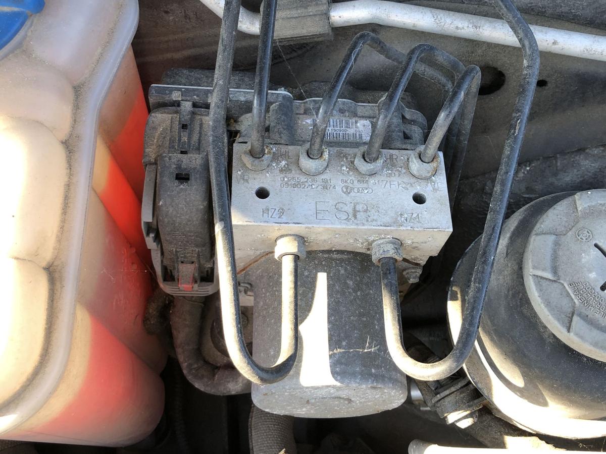 Audi A5 8T Sportback ABS Hydraulik Block Pumpe Hydroaggregat Steuerger&auml;t ESP
