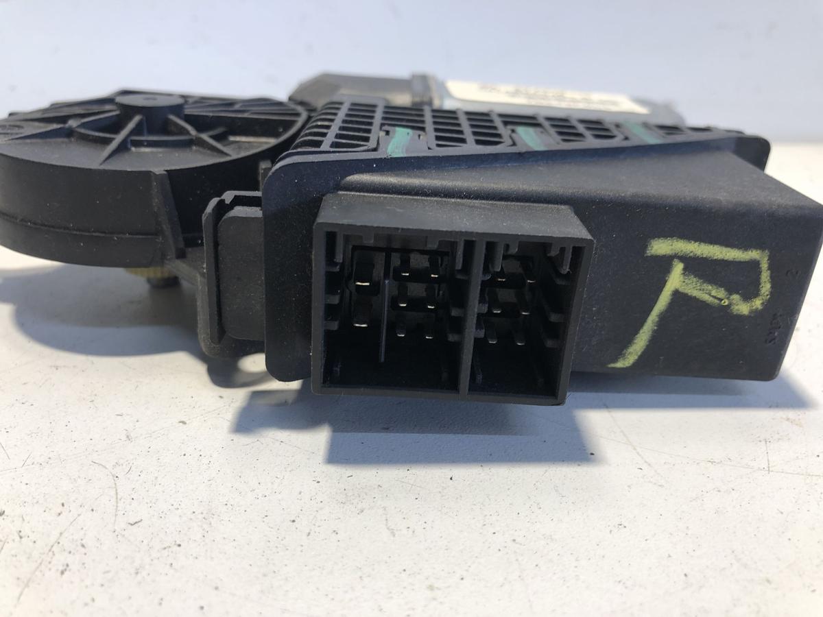 VW Polo 9N3 original Fensterhebermotor rechts Beifahrer 8Y2959801 Bj 2005