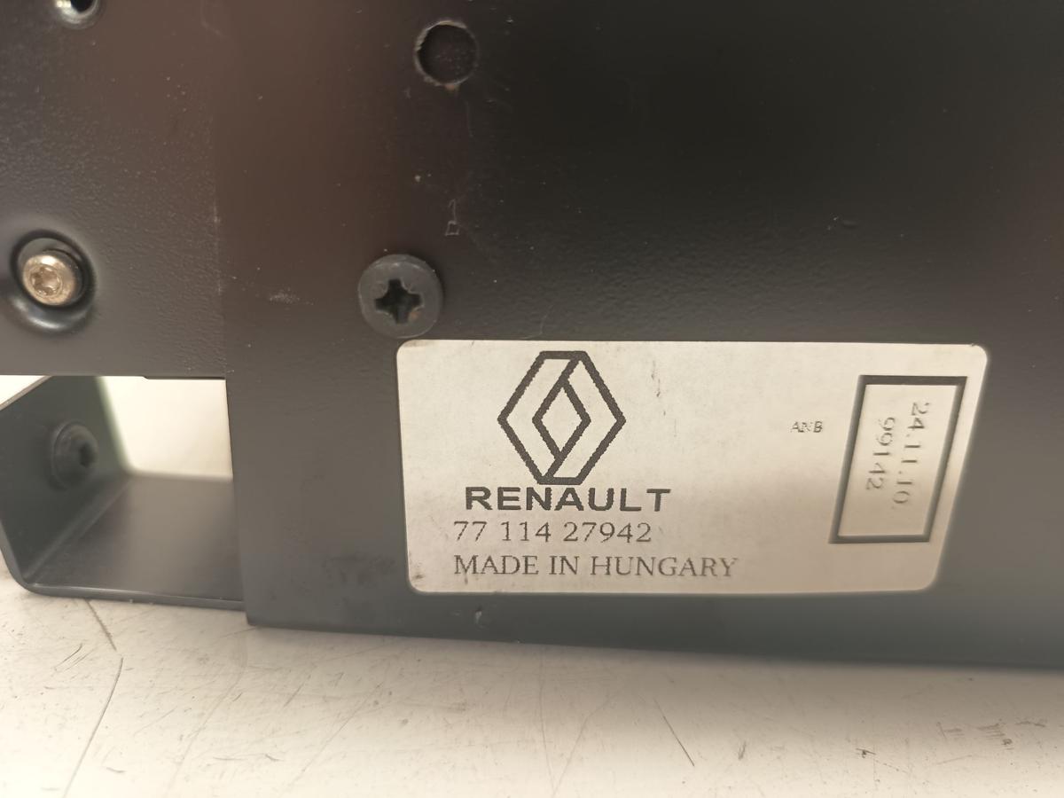 Renault Espace IV 4 Bj 2010 original CD-Player DVD Play Navi 7711427939