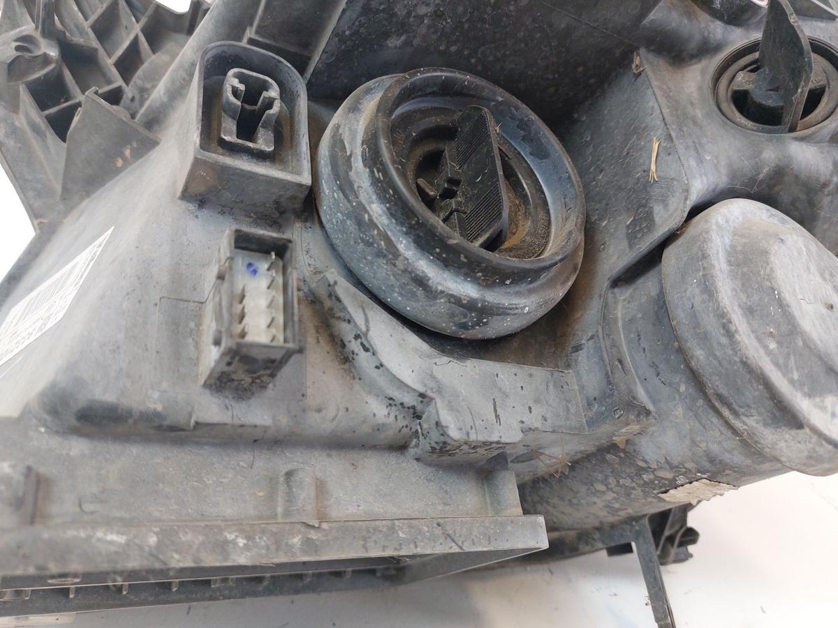 Opel Meriva A Scheinwerfer rechts Frontscheinwerfer Lampe Halogen OEM Valeo
