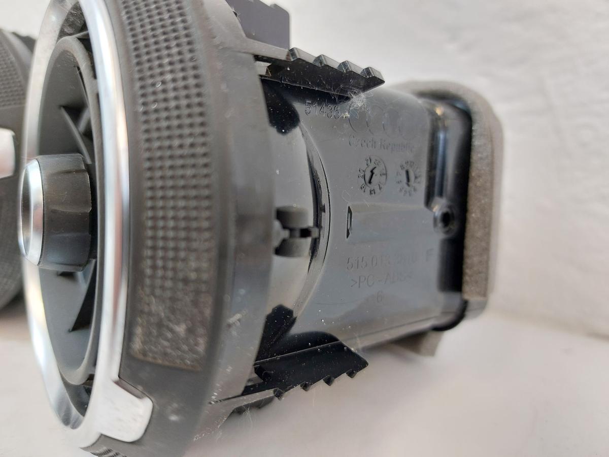 Audi Q2 Typ AG Satz Luftdüsen Luftduschen Ausströmer Armaturenbrett OEM 4 Stück