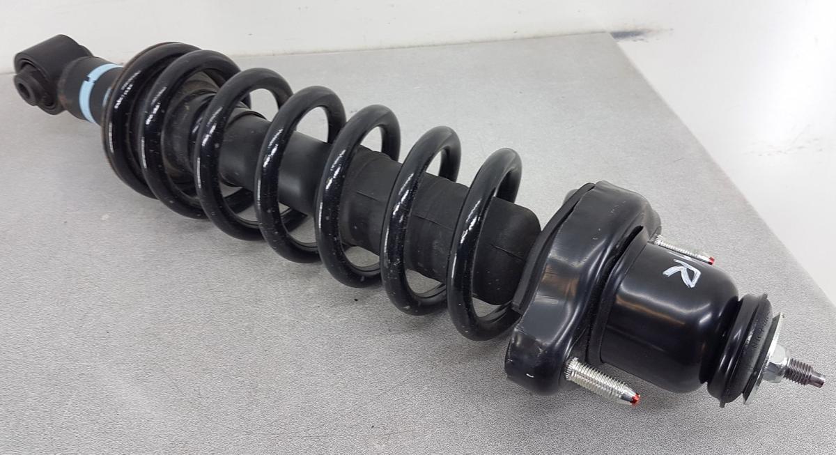 Mitsubishi Eclipse Cross Federbein hinten rechts Bj2023 56210W110P 2,4 72kw 4WD