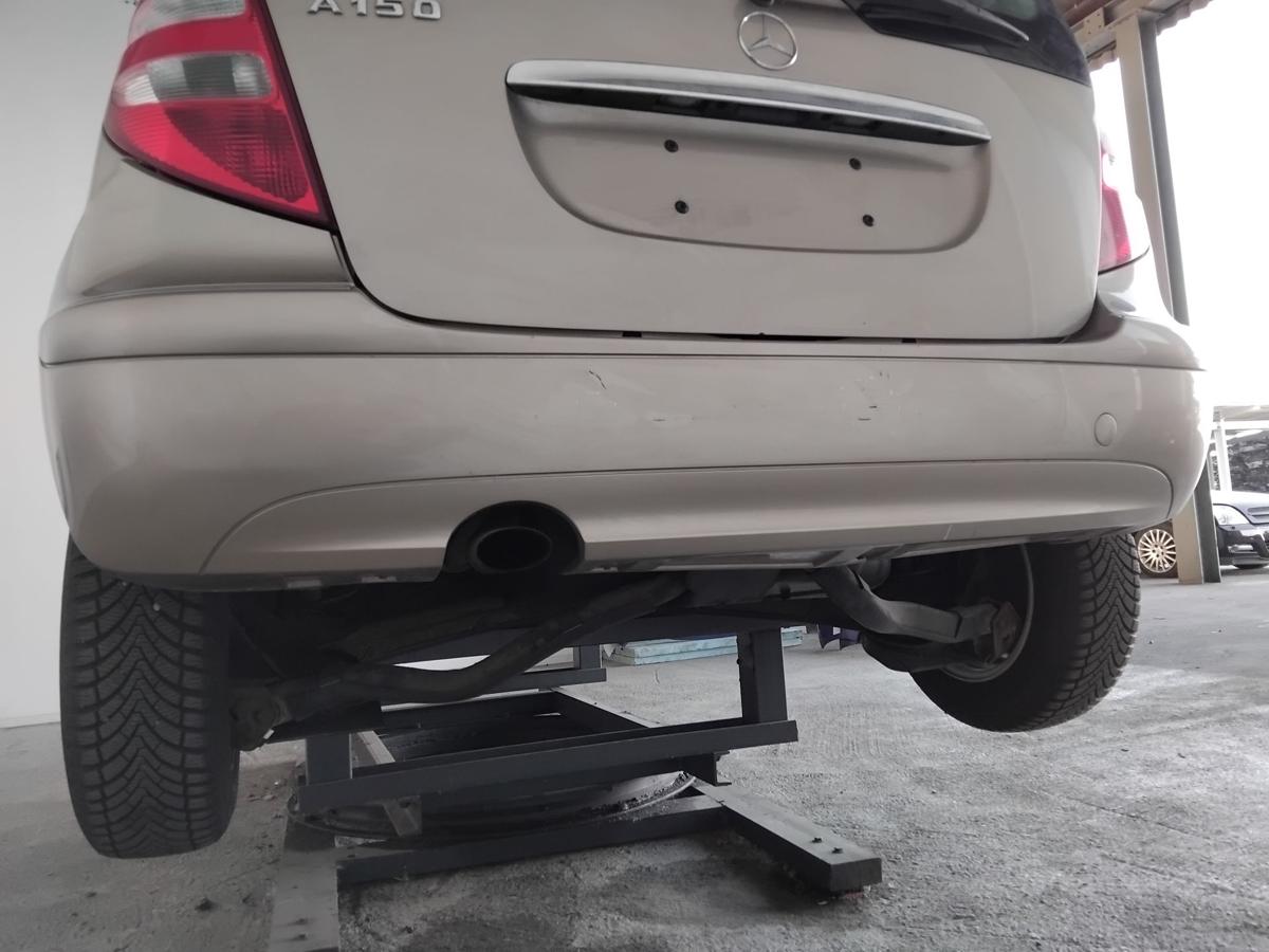 Mercedes A-Klasse W169 orig Sto&szlig;f&auml;nger Sto&szlig;stange hinten BJ2004 791 D&uuml;nenbeige