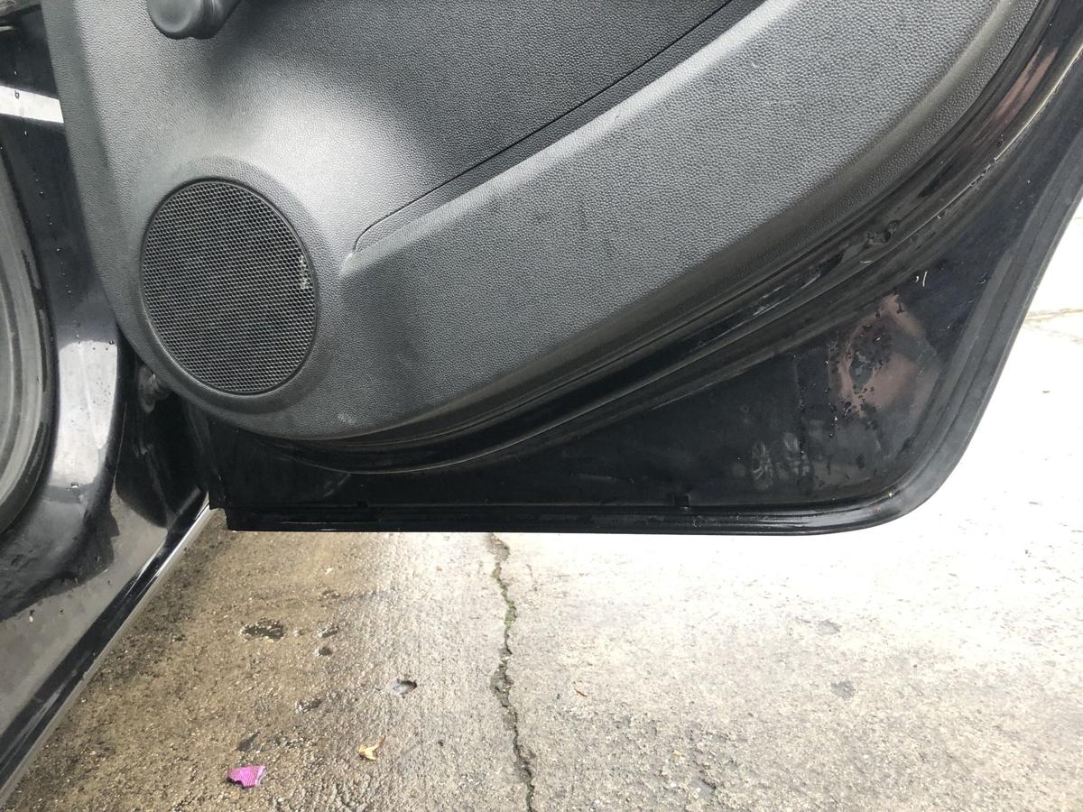 Opel Corsa D T&uuml;r hinten rechts Fondt&uuml;r im Rohbau 2HU Saphirschwarz Met