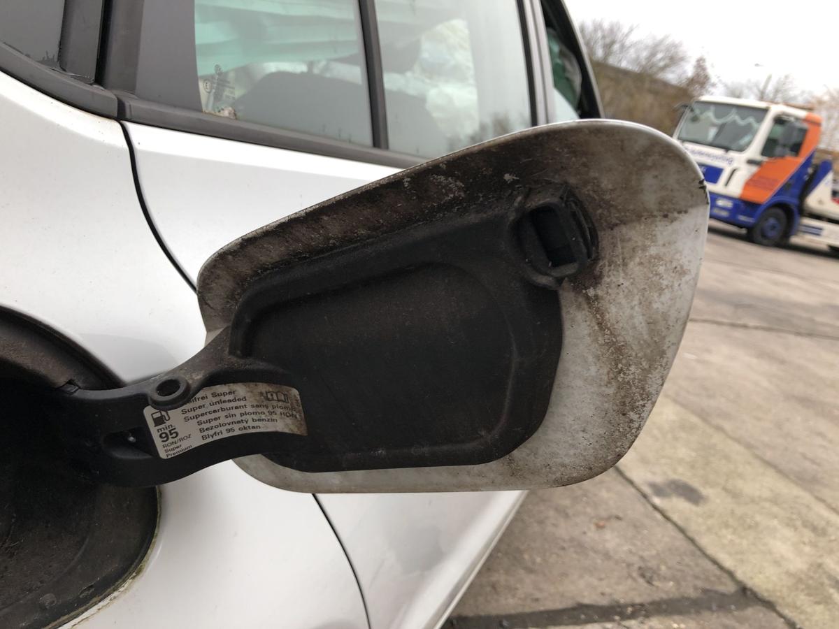 VW Golf Sportsvan AUV ab17 Tankdeckel LC9A Tankklappe ohne Stutzen Tankverschlu&szlig;