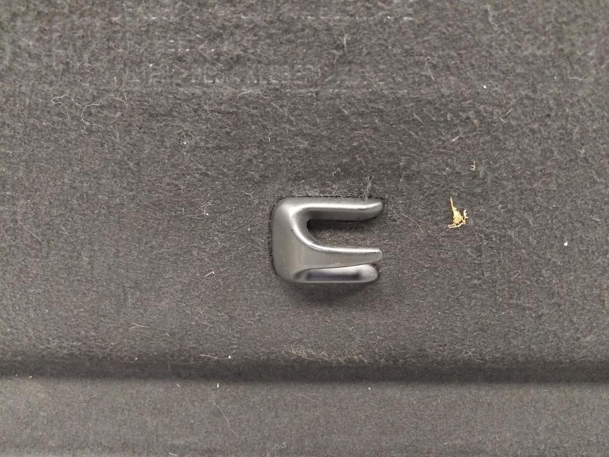 VW Golf 5 1K original Hutablage Kofferraumabdeckung Flie&szlig;heck BJ2006