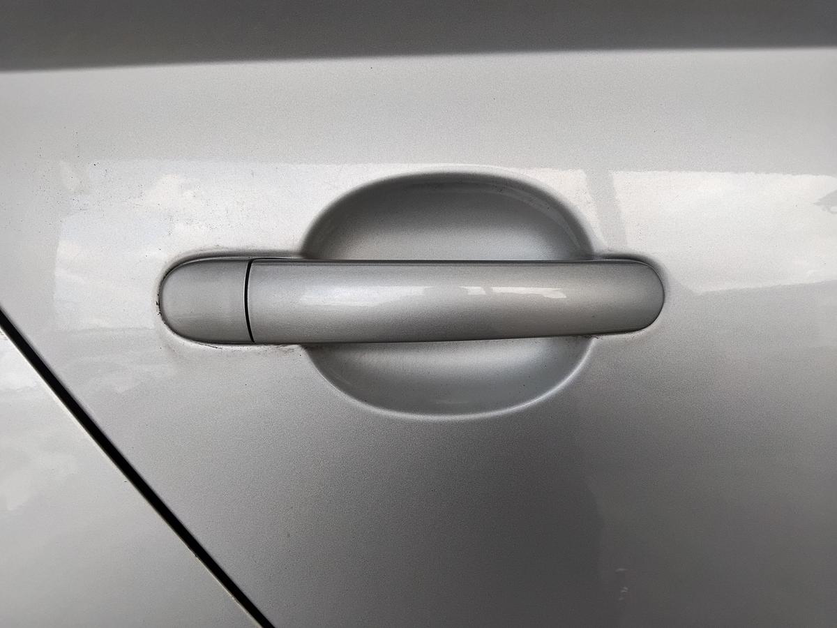 VW Jetta VI 162 original T&uuml;r hinten rechts reflexsilbermetallic LA7W BJ2012