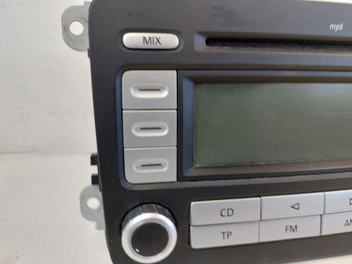 VW Golf 5 Variant Radio Autoradio RCD 300 Originalteil kein Code vorhanden