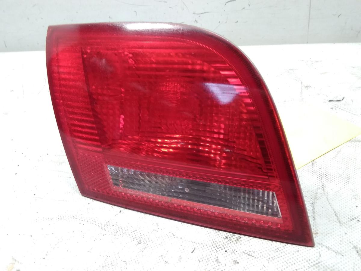 Audi A3 8P Sportback original Rückleuchte Heckleuchte links innen 5 Türer BJ2006