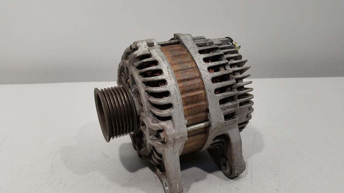 Nissan Note E11 orig Lichtmaschine Generator 1598ccm 81kw Bj 2006