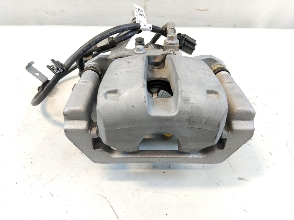 Tesla Model Y original Bremssattel hinten links Mando Bj.2023