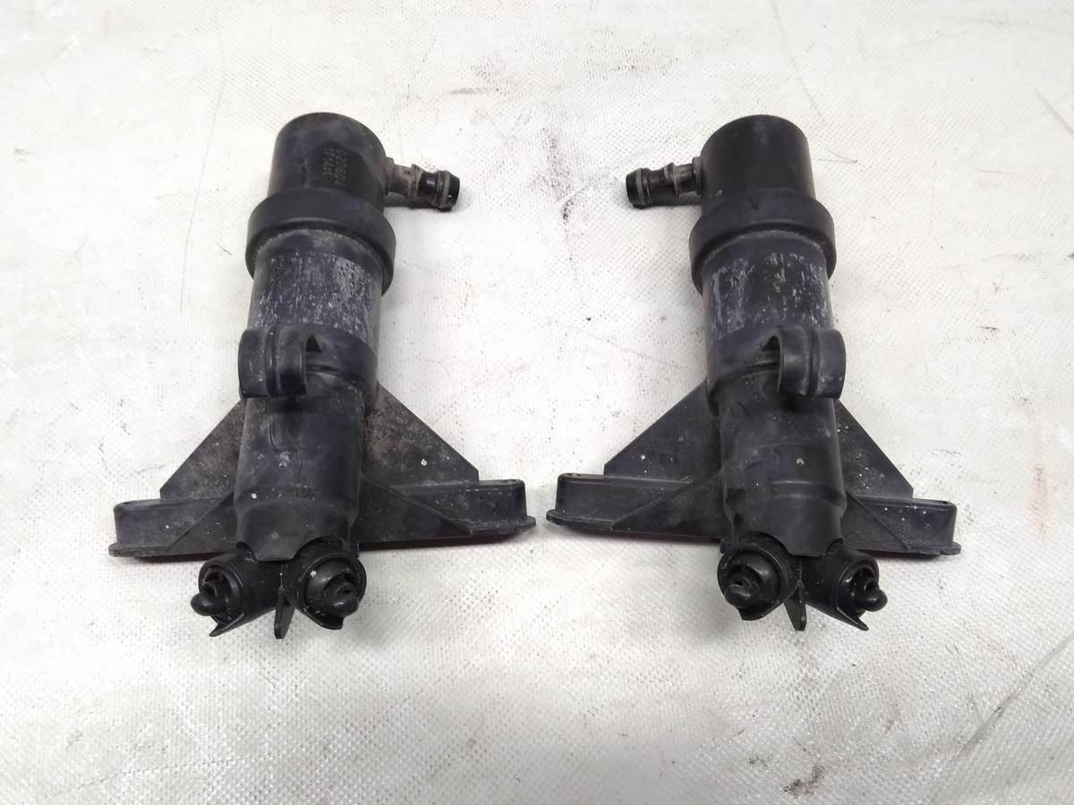 BMW 5er E60 E61 original Satz Hubzylinder mit D&uuml;se Scheinwerferreinigung BJ2005