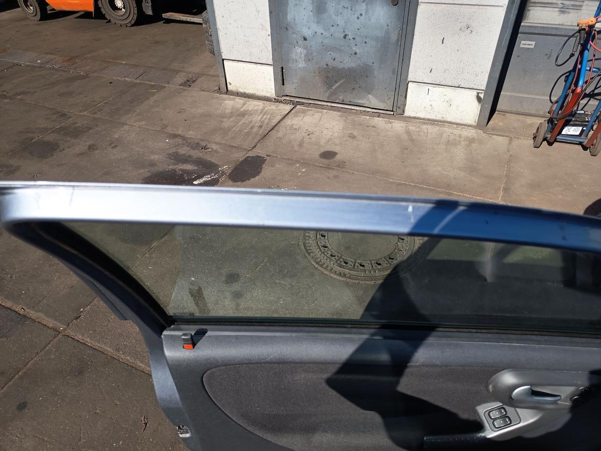 Opel Corsa C original T&uuml;r links Fahrer 3t&uuml;rig Z163 Lichtsilber Bj 2005