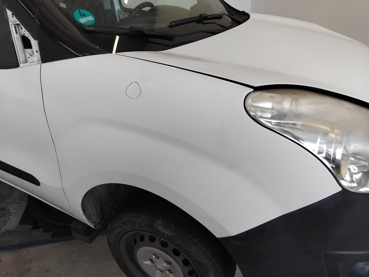Opel Combo D Kasten original Kotflügel vorn rechts 5PU Polarweiss 249 BJ2014