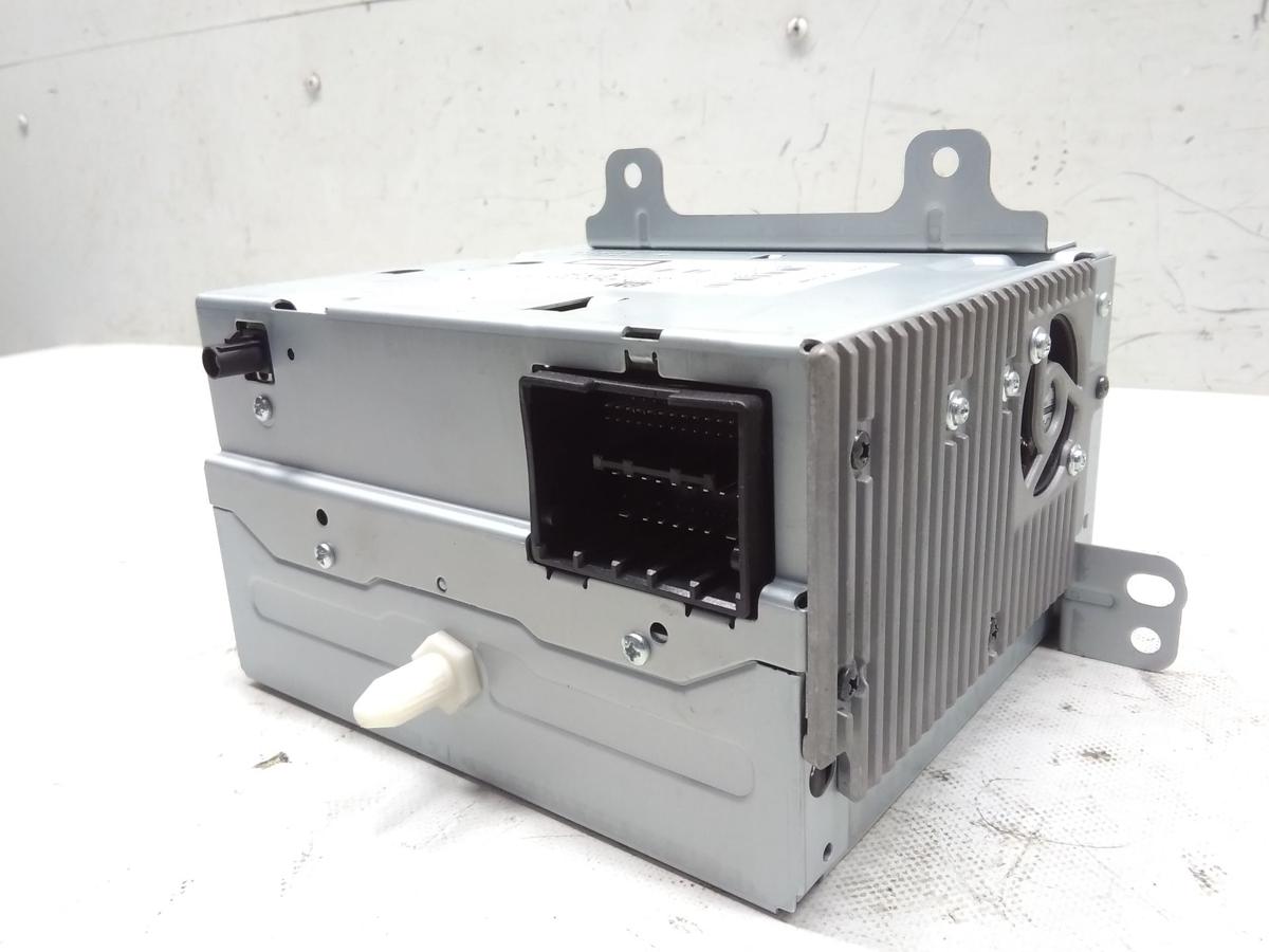 Opel Meriva B original Radio CD300 mit CD-Laufwerk Bj.2012 22836292