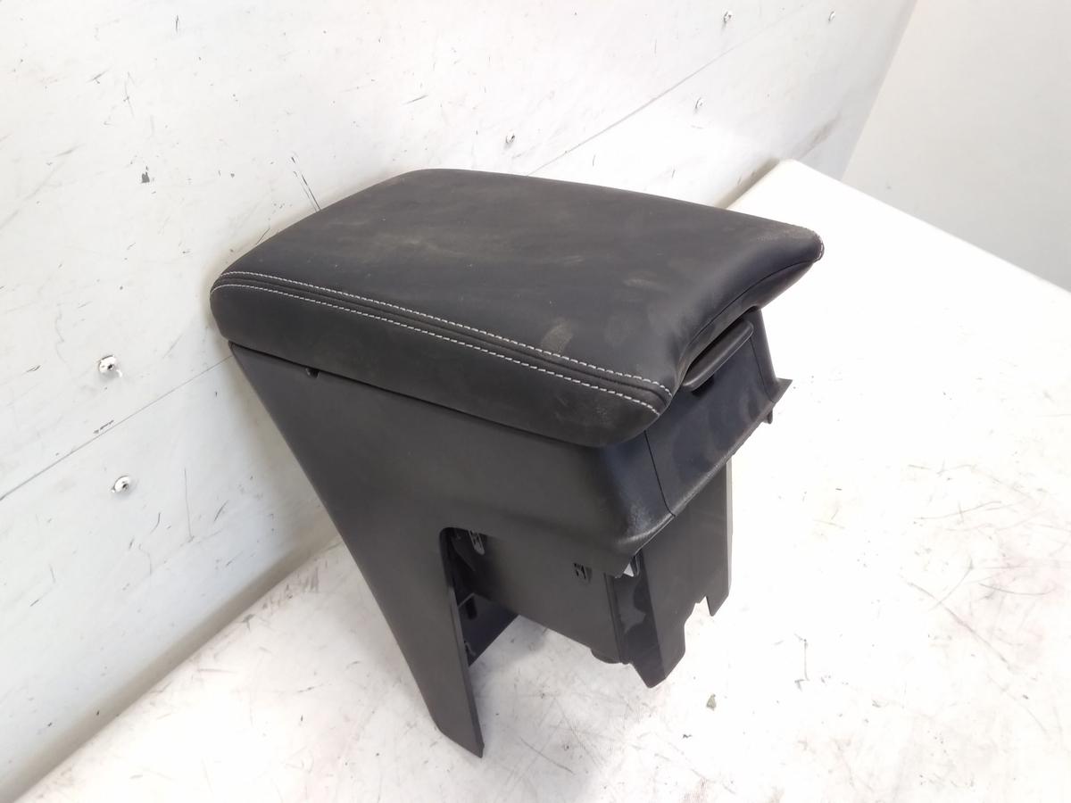Mitsubishi Eclipse Cross original Armlehne Mittelarmlehne Konsole vorn