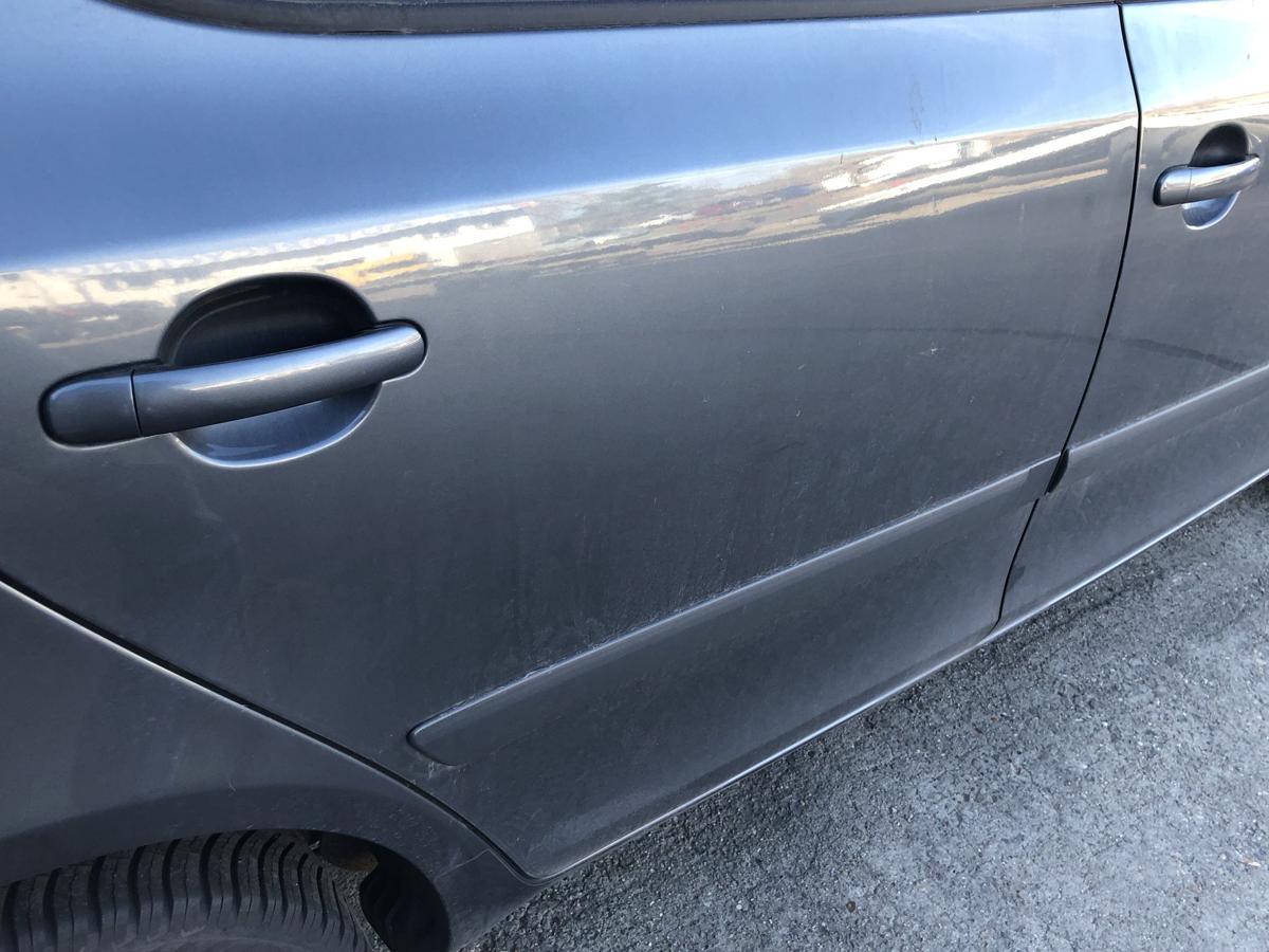 Skoda Fabia 5J T&uuml;r hinten rechts Fondt&uuml;r nur 5 t&uuml;rer LF8J Antracit Grey