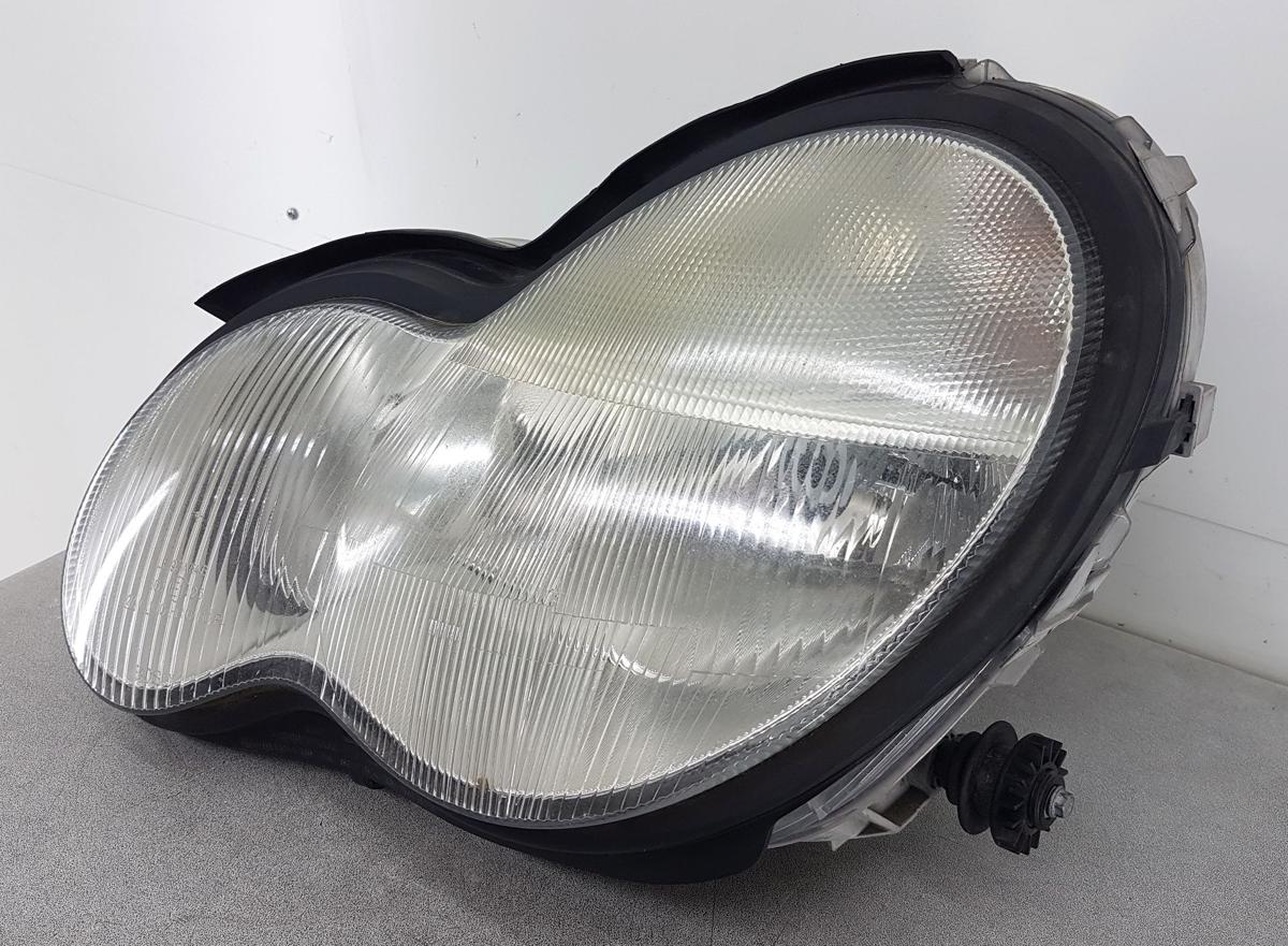 Mercedes C Klasse W203 Hauptscheinwerfer links A2038200161 0301166201 Bj2000