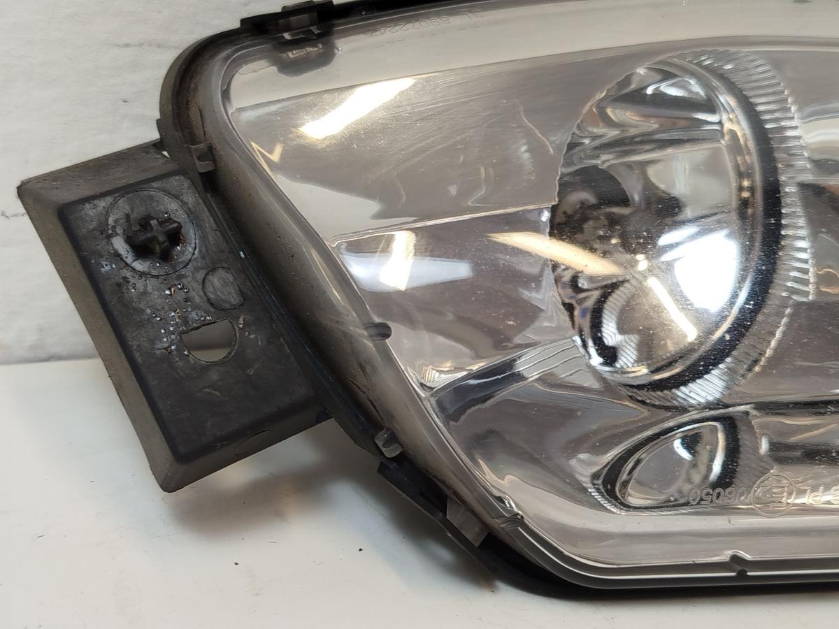 Peugeot 308 SW 4E 4H Nebelscheinwerfer links Nebellampe Originalteil Valeo