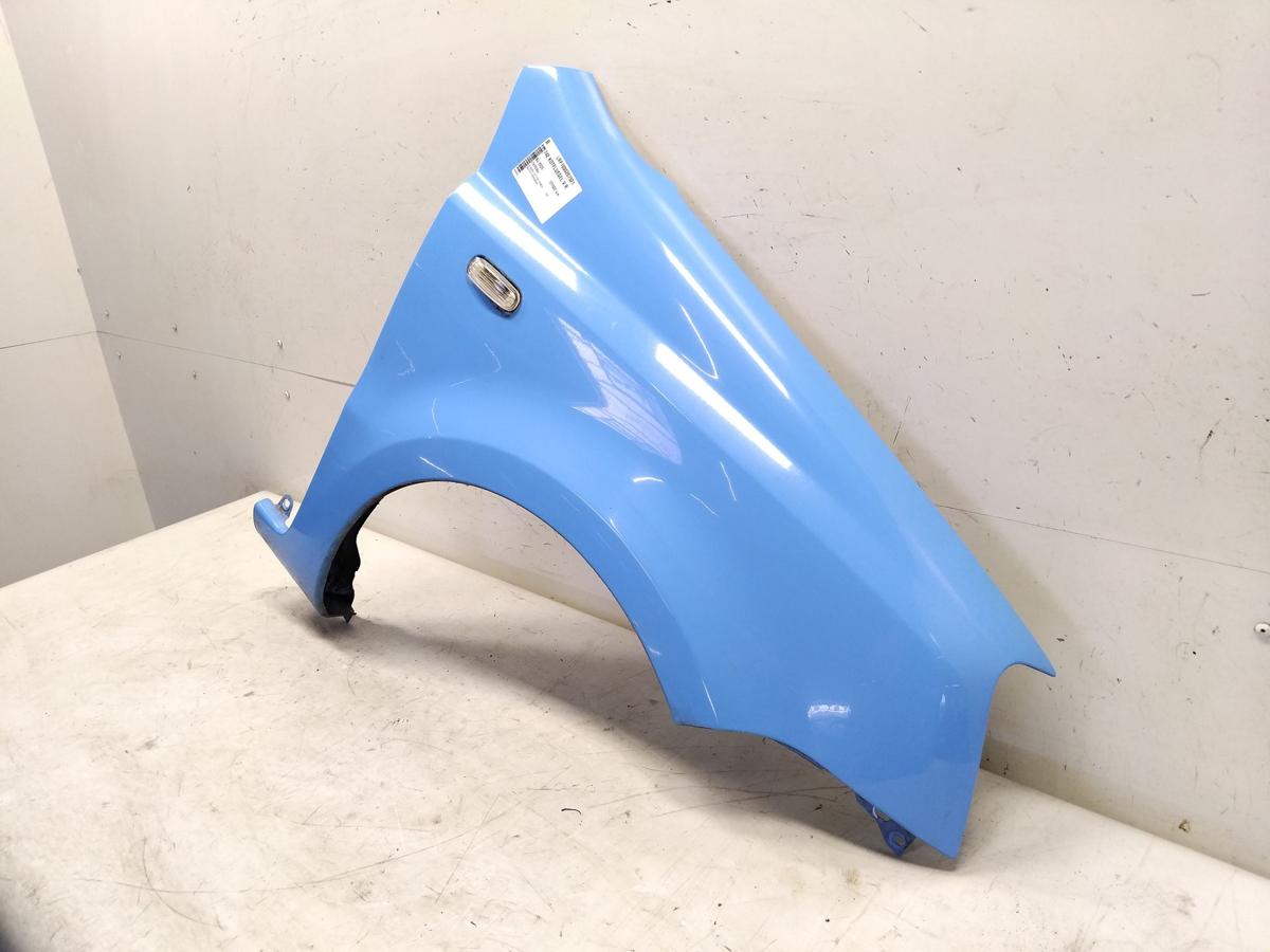 Fiat Panda 169 original Kotfl&uuml;gel vorn rechts hellblau Bj.2006