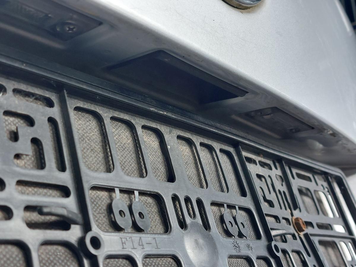 VW Touran 1T Heckklappe mit Heckscheibe 2003 bis 2010 LA7W Reflexsilber Metallic