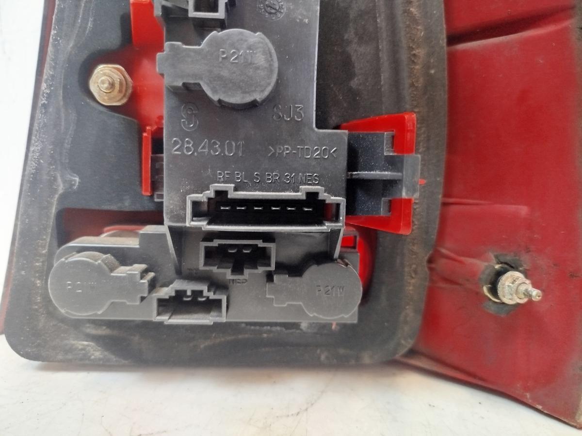 VW Golf IV 4 1J Kombi R&uuml;ckleuchte Schlussleuchte R&uuml;cklicht Lampe hinten links
