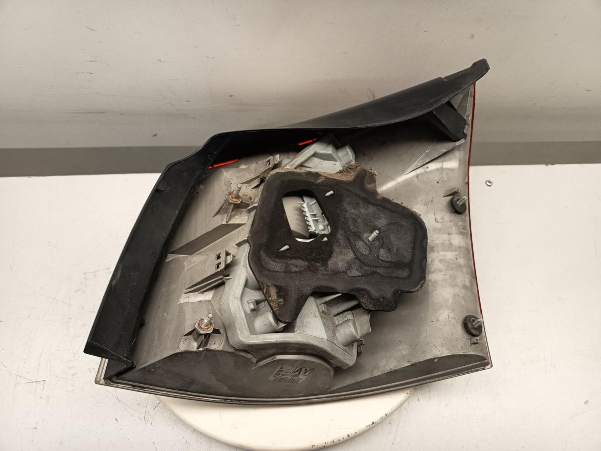 Opel Signum original R&uuml;ckleuchte links Facelift Baujahr 2005