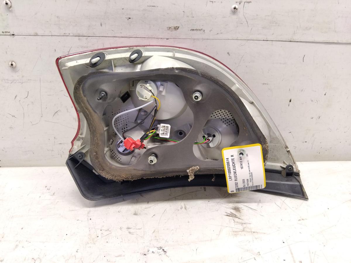 Kia Ceed ED original R&uuml;ckleuchte Heckleuchte rechts 5-T&uuml;rer Flie&szlig;heck Bj.2009