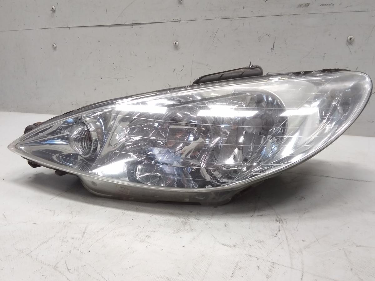 Peugeot 206 original Scheinwerfer vorn links Facelift Halogen mit LWR BJ2008