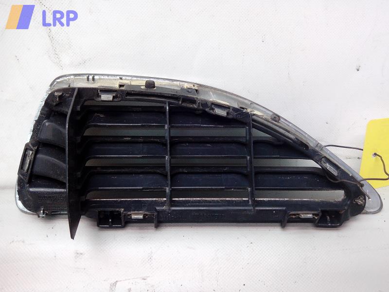 Kuehlergrill L 7700428963 Renault Megane Grandtour BJ: 2000