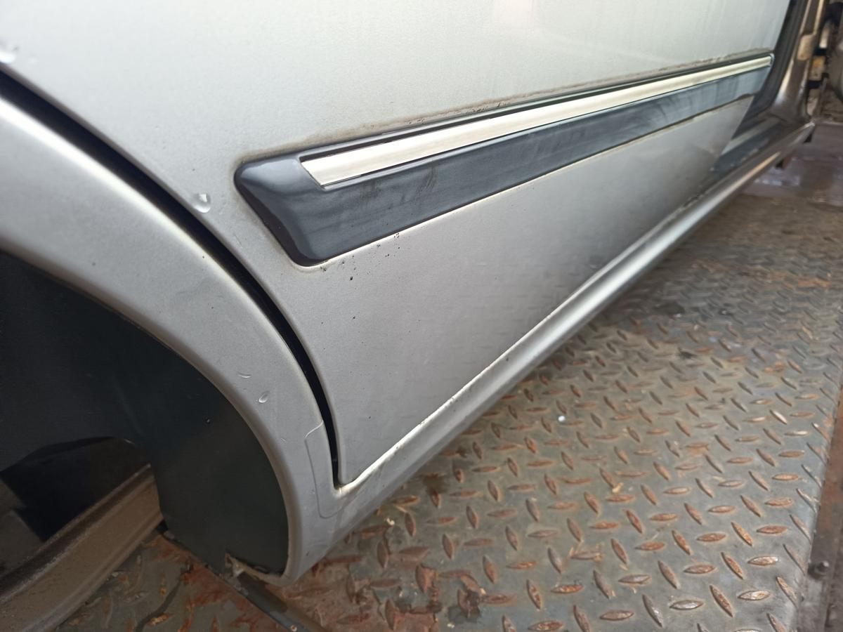 Peugeot 406 Break original T&uuml;r hinten rechts Fond EYC Quartzgrau Bj 2003