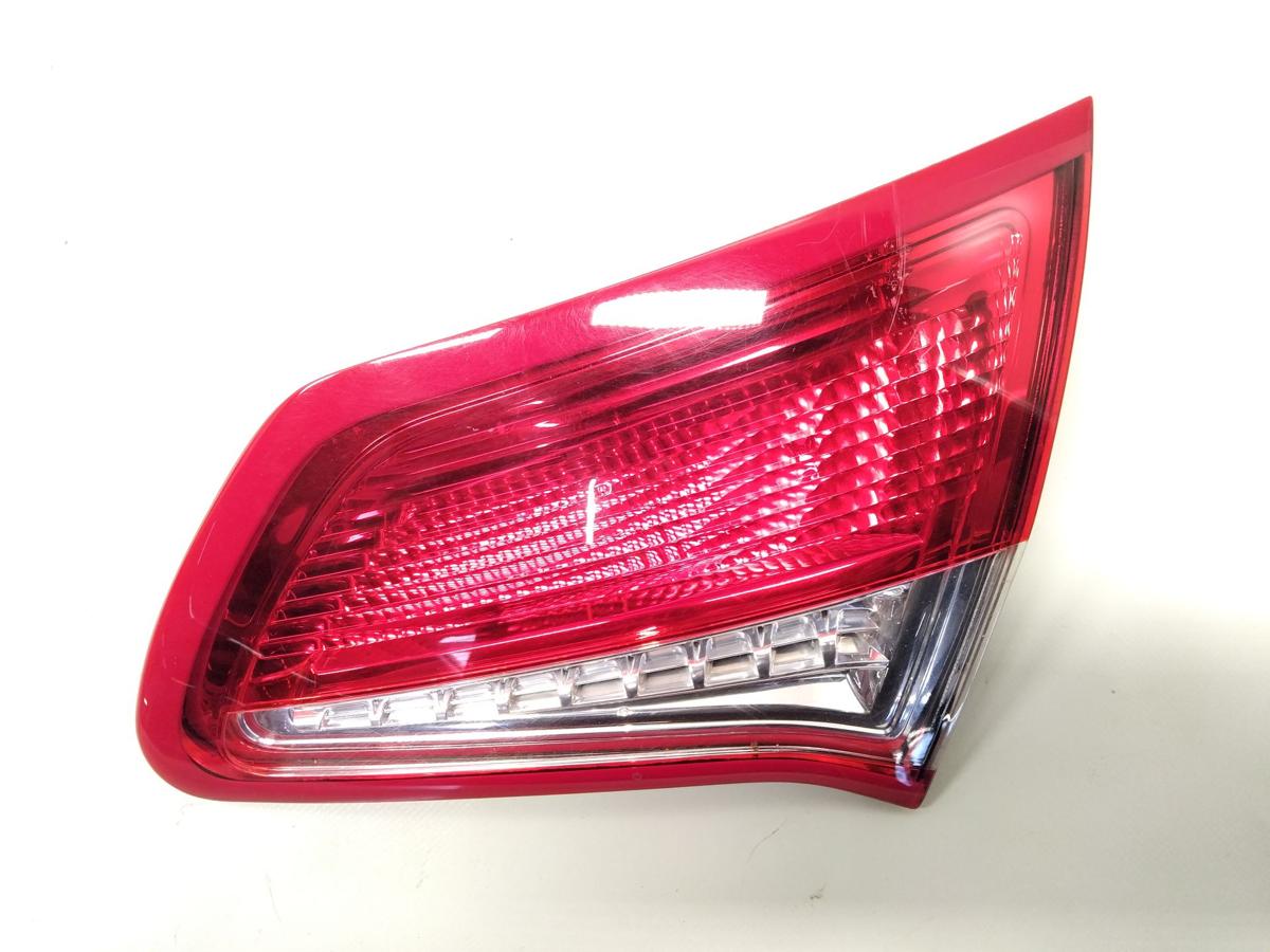 Citroen C4 2 original Rückleuchte Schlussleuchte rechts innen Fließheck Bj.2012