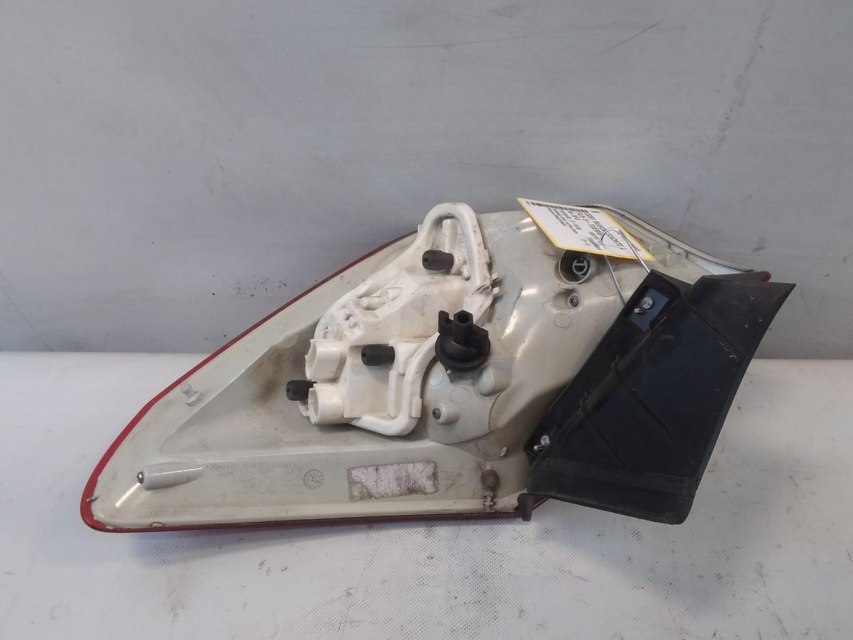 Opel Astra J 5-Türer Fließheck original Rückleuchte Heckleuchte links Bj.2013