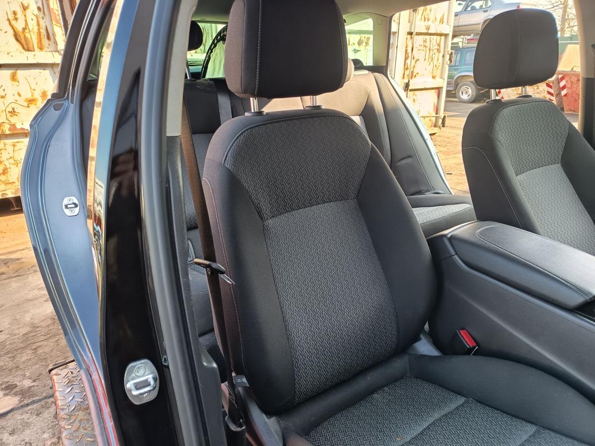 Opel Insignia B original Beifahrersitz vorn rechts Stoff Milano Heizung Bj 2019