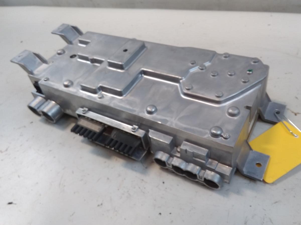 Tesla Model S orig Spannungswandler Wechselrichter Inverter 102115400E BJ2014