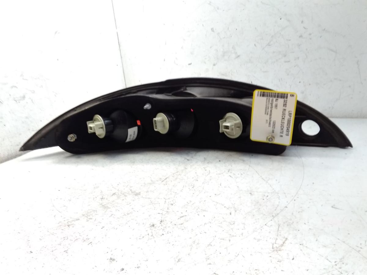 Ford Puma 1 ECT original R&uuml;ckleuchte Heckleuchte rechts BJ1997 V97FB13A602AM