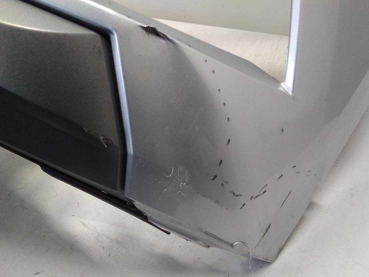 Skoda Kamiq Bj.2022 original Sto&szlig;f&auml;nger Sto&szlig;stange vorn leicht besch&auml;digt