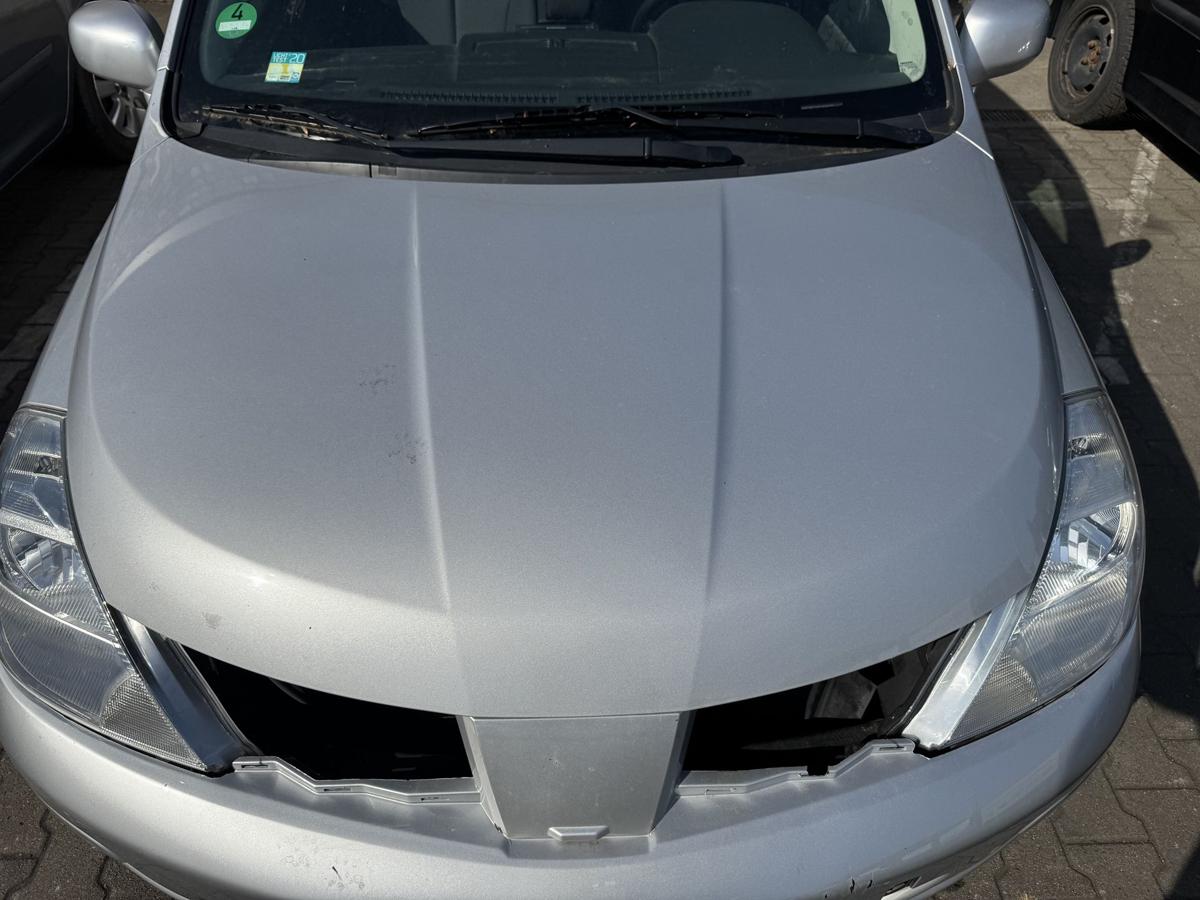 Nissan Tiida original Motorhaube K23 Brilliant Silver Metallic Bj.2009
