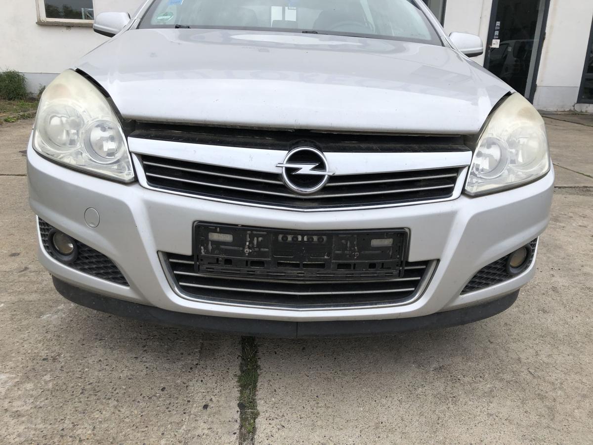 Opel Astra H Caravan Sto&szlig;f&auml;nger vorn Frontsch&uuml;rze Facelift Nebel 2AU Starsilber