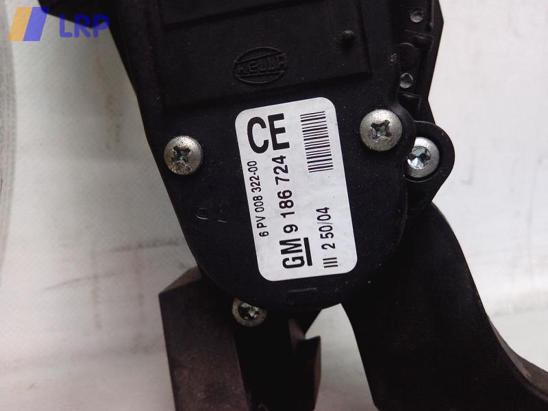 Opel Vectra C BJ2005 elektronisches Gaspedal 9186724 6PV00832200 HELLA