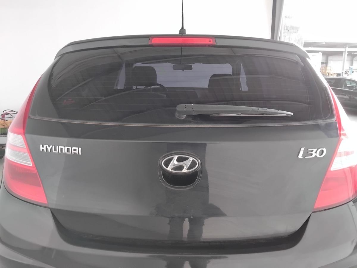 Hyundai i30 FD Heckklappe 9F Stone Black Flie&szlig;heck inkl. Heckscheibe BJ2008