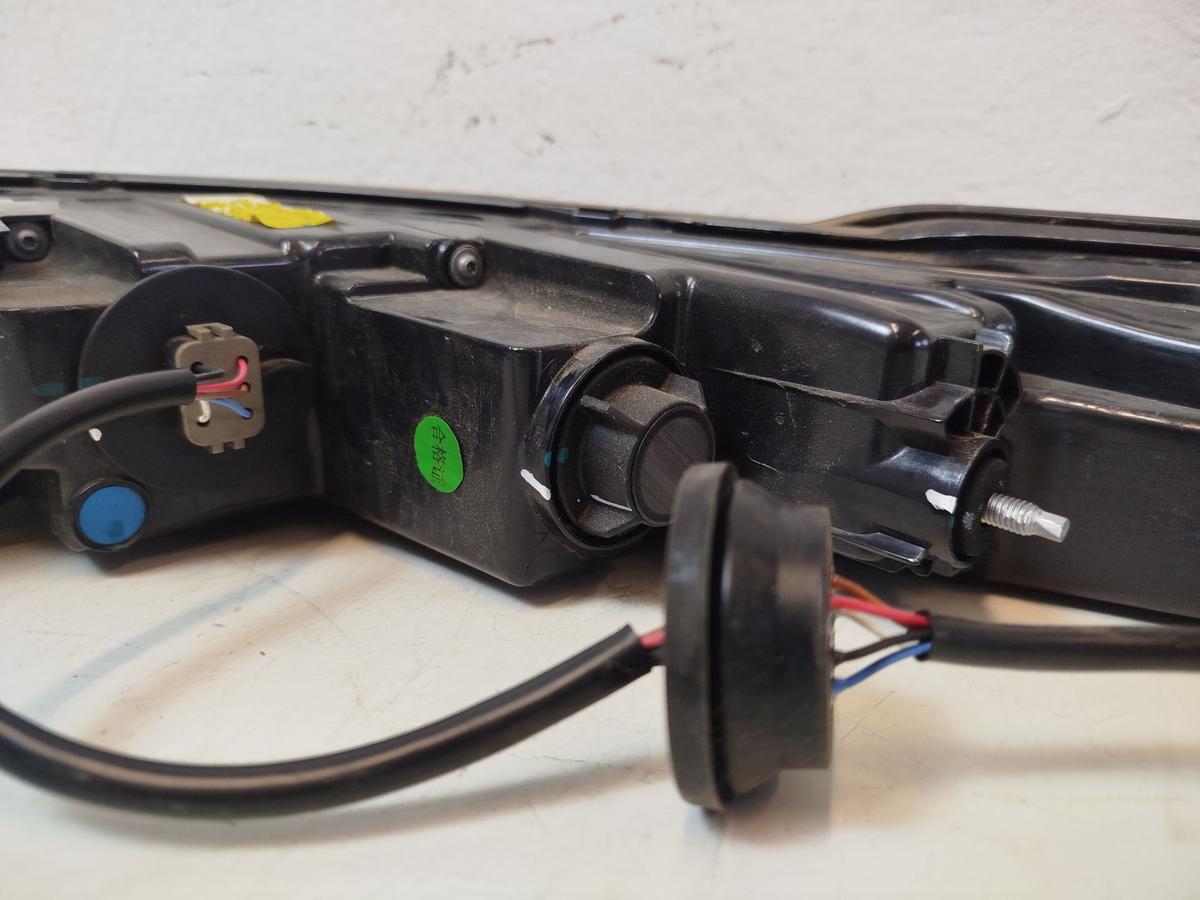 NIO ET7 Elektro R&uuml;ckleuchte links R&uuml;cklicht Au&szlig;enecke LED Heckleuchte