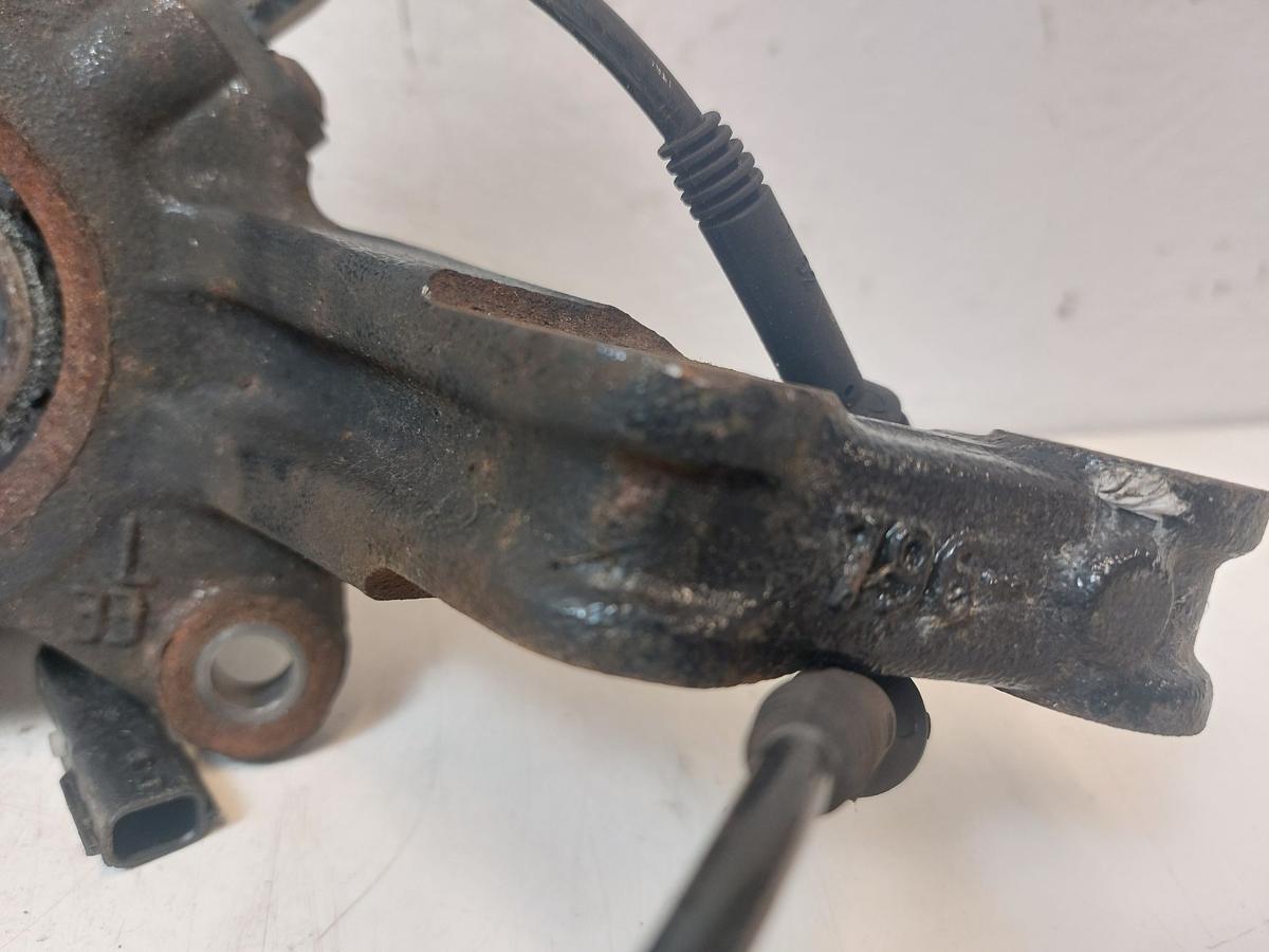 Renault Clio IV X98 TCe90 Achsschenkel vorn links Schwenklager Radlagergeh&auml;use