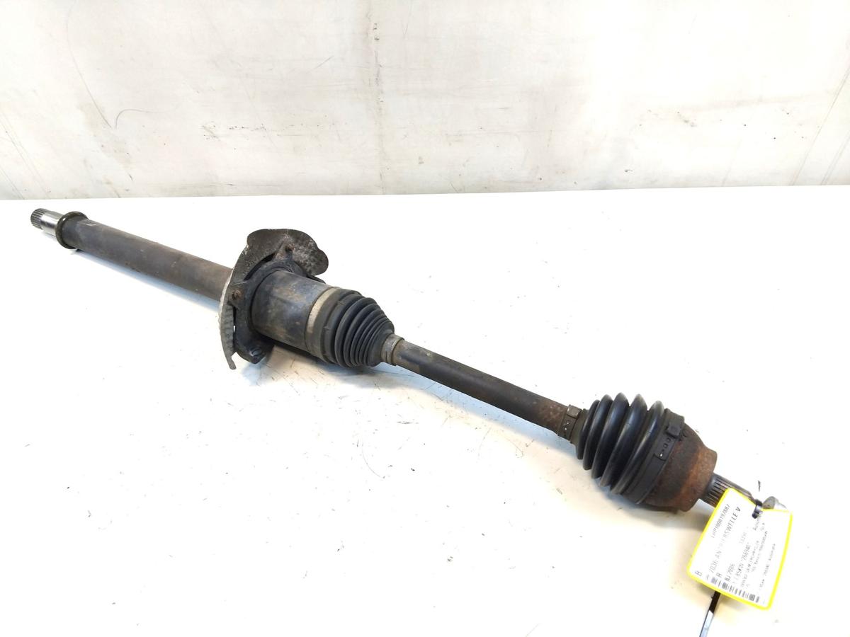 Mercedes A Klasse W169 orig Antriebswelle vorn rechts 1.7 85kw Automatik BJ2006