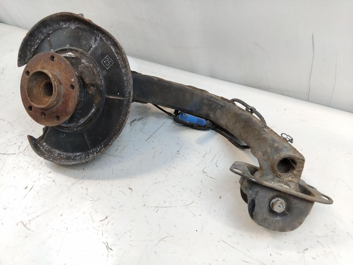 BMW E46 318TI original Achsschenkel mit Längslenker hinten links BJ2002