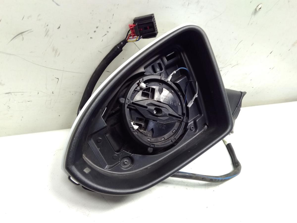 VW Golf 7 Facelift orig.Außenspiegel links ohne Spiegelglas BJ2017 anklappbar