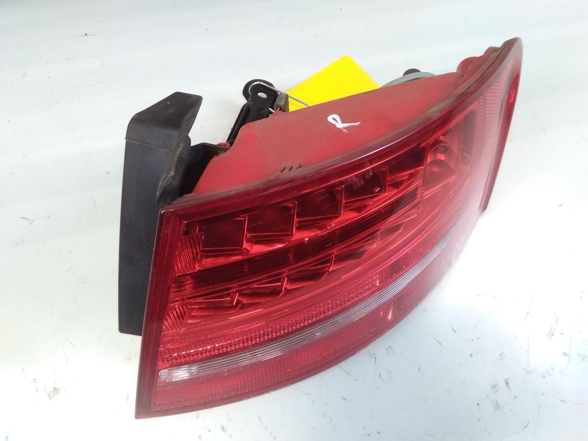 Audi A4 8K B8 Avant original R&uuml;ckleuchte Heckleuchte rechts LED Bj.2009