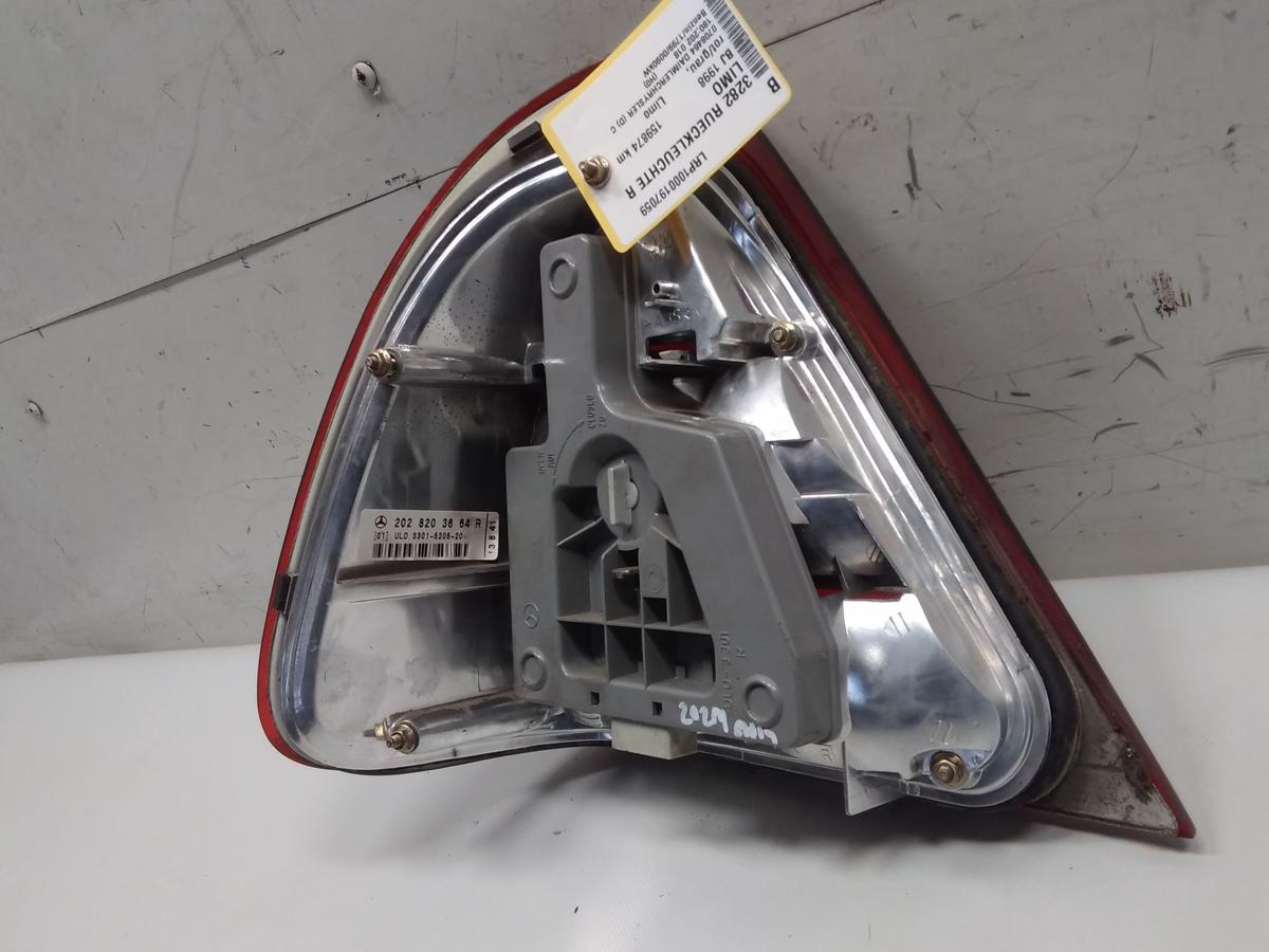 Mercedes C-Klasse W202 original R&uuml;ckleuchte Heckleuchte rechts Limousine BJ1998