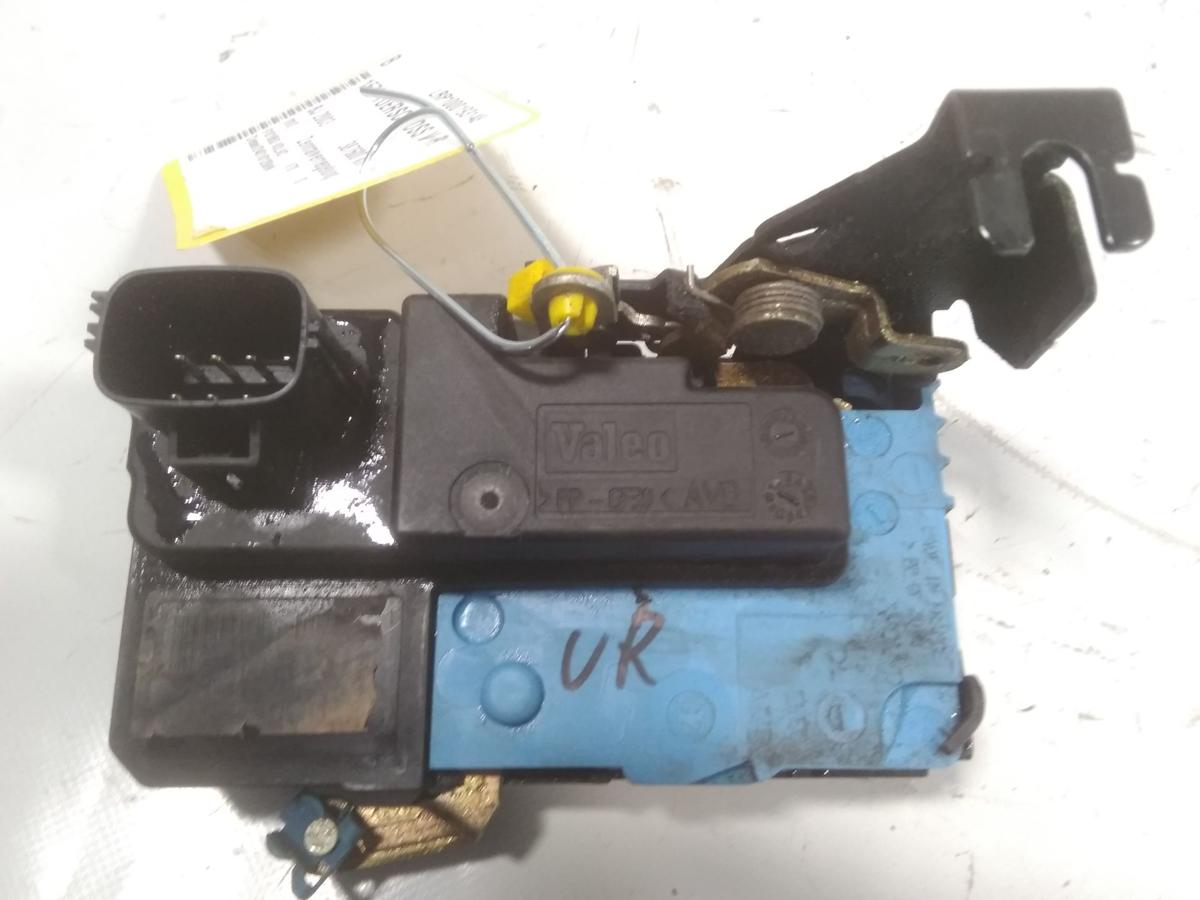 Volvo V70 2 original Türschloß vorn rechts mit Zentralverriegelung Bj.2003